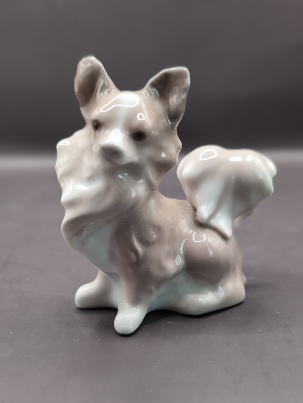 Vintage Lladro Porcelain "Small Dog" Figurine Papillon #4749 - Retired